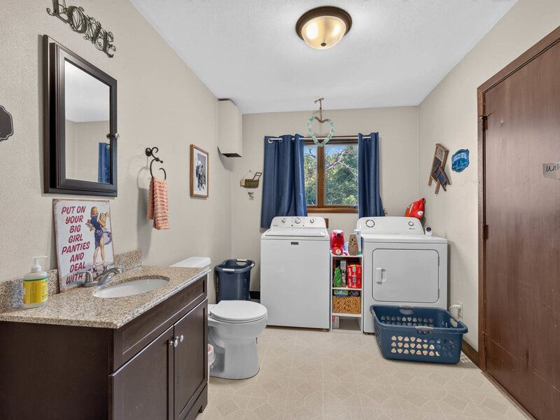 3818 Hobson Avenue Davenport IA 52802