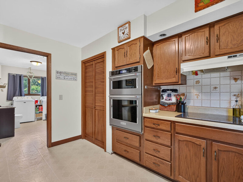 3818 Hobson Avenue Davenport IA 52802