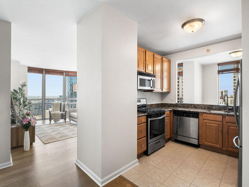125 S Jefferson Street Chicago IL 60661