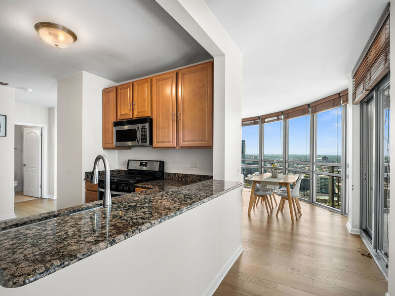 125 S Jefferson Street Chicago IL 60661