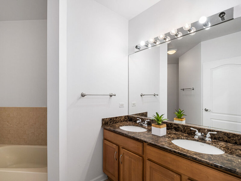 125 S Jefferson Street Chicago IL 60661