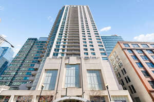 Photo of 125 S Jefferson Street Chicago IL 60661 Unit 3002
