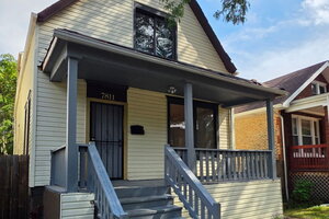 Photo of 7811 S Champlain Avenue Chicago IL 60619