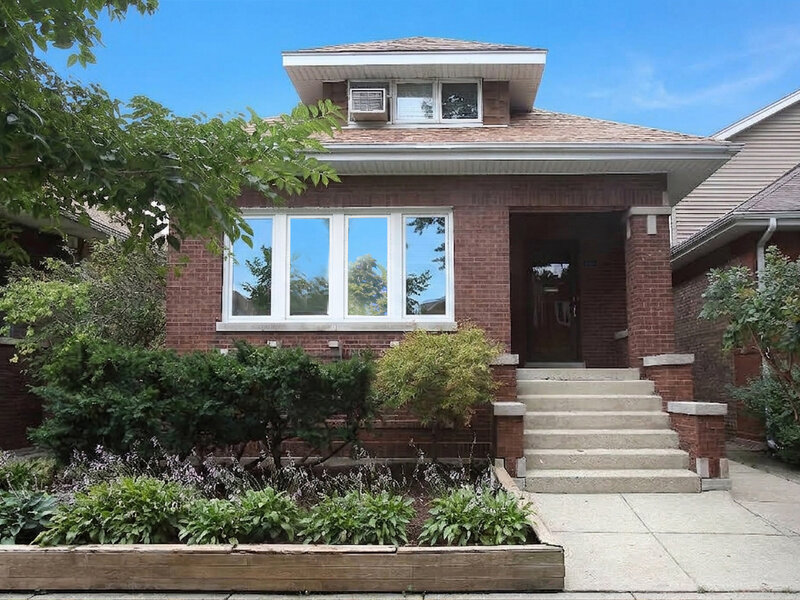 6525 N Washtenaw Avenue Chicago IL 60645