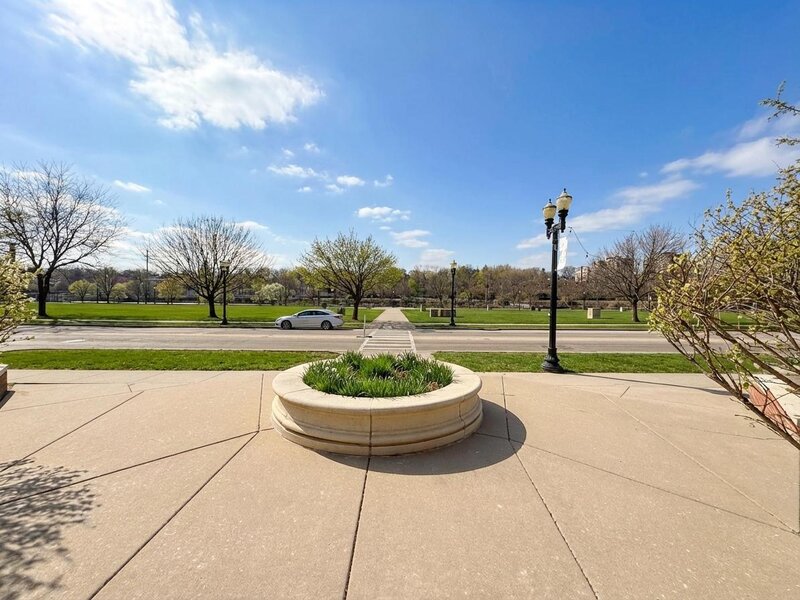 209 Prairie Street Elgin IL 60120