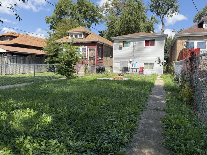 1213 W 96th Street Chicago IL 60643