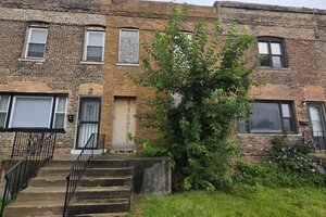 Photo of 10762 S Langley Avenue Chicago IL 60628