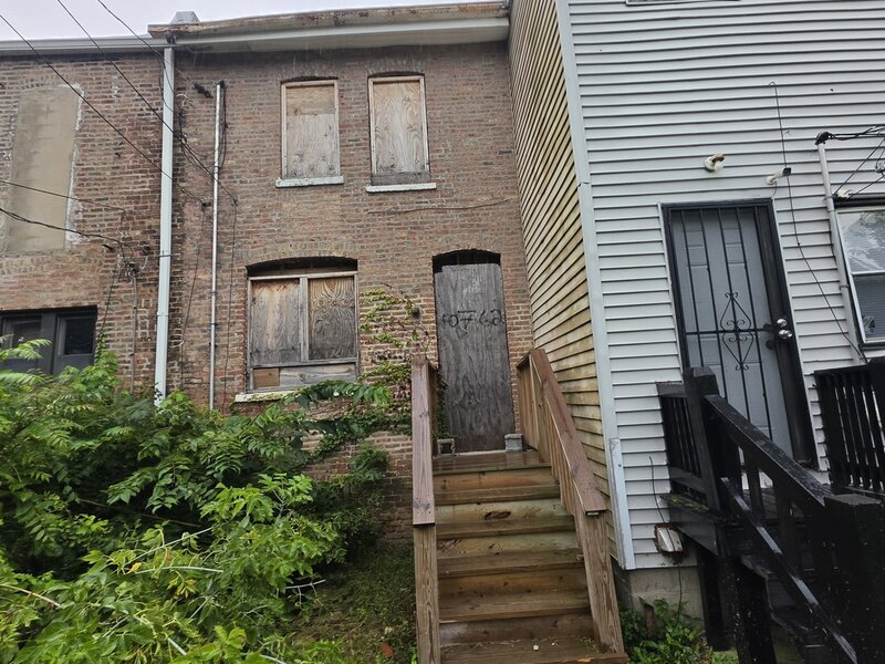 10762 S Langley Avenue Chicago IL 60628