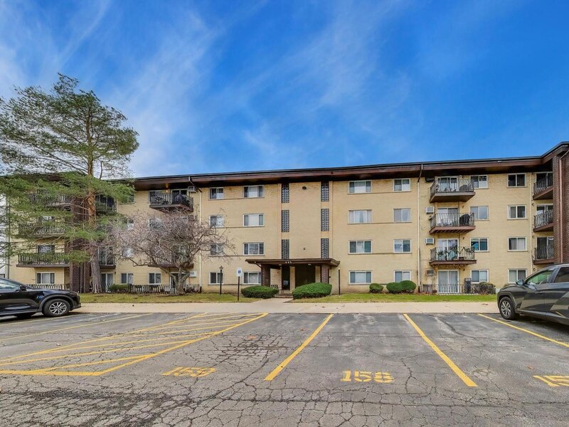 445 S Cleveland Avenue Arlington Heights IL 60005