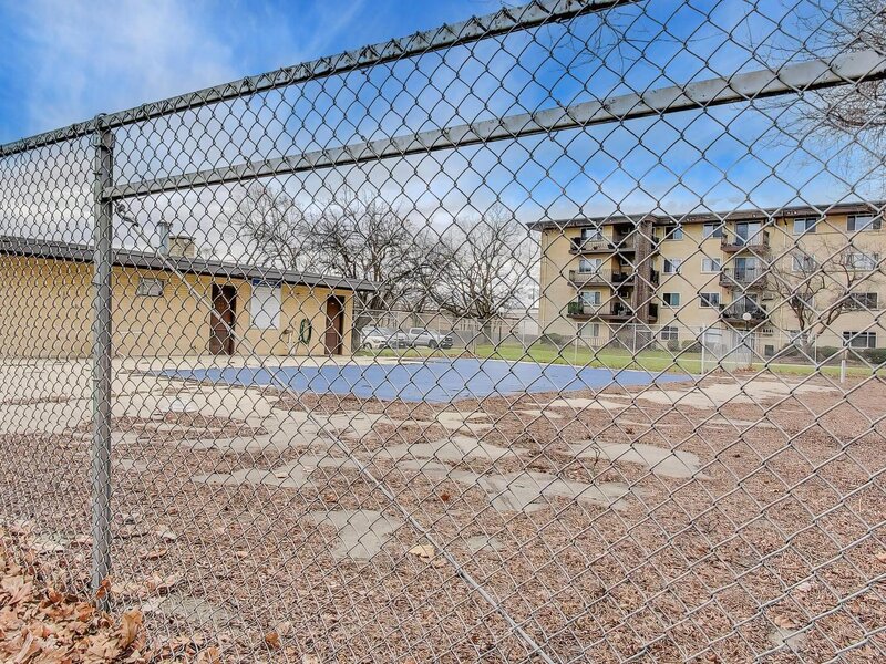 445 S Cleveland Avenue Arlington Heights IL 60005