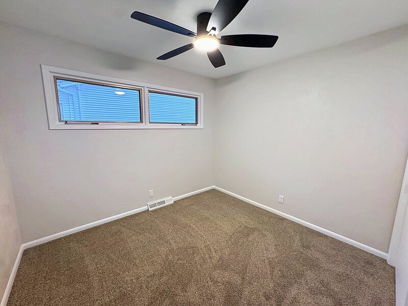 2438 3rd Street Moline IL 61265