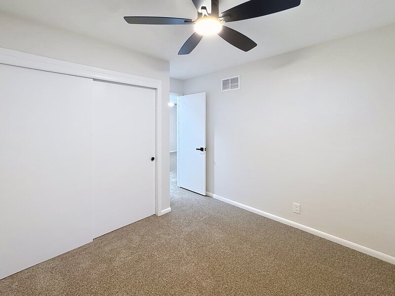 2438 3rd Street Moline IL 61265