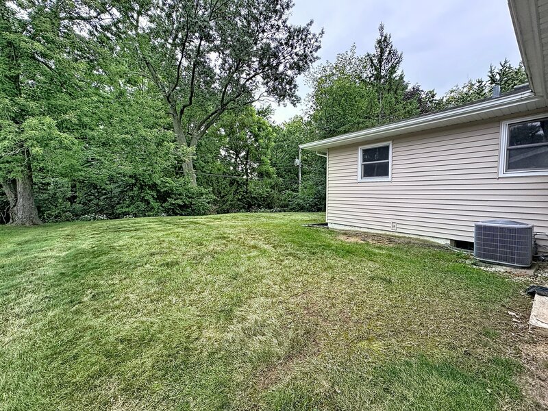 2438 3rd Street Moline IL 61265