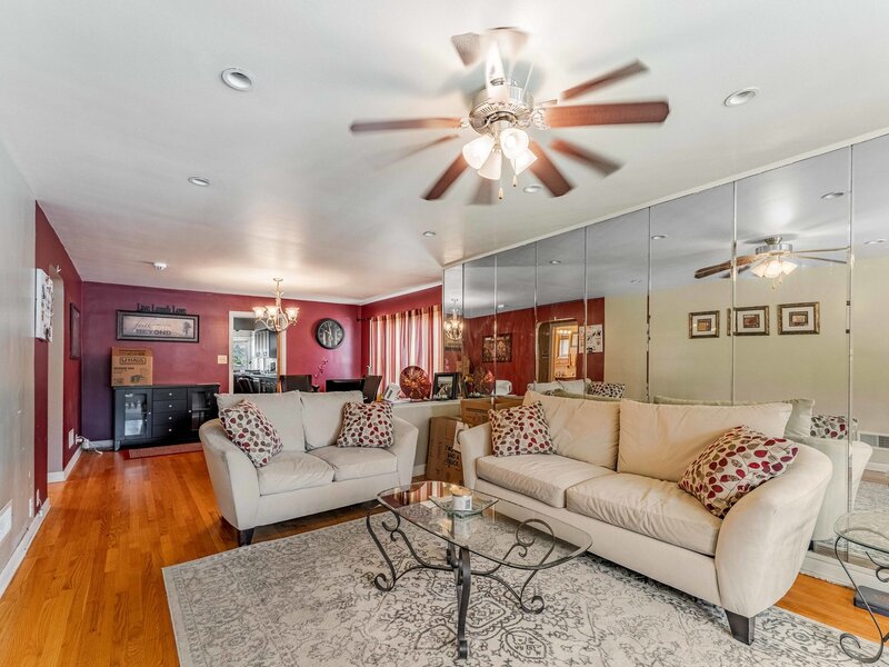 8800 S Merrill Avenue Chicago IL 60617