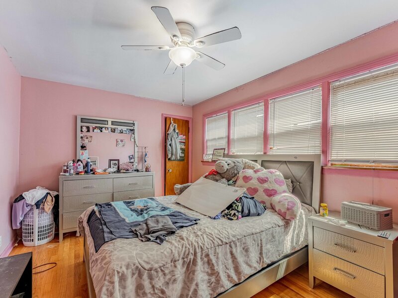 8800 S Merrill Avenue Chicago IL 60617