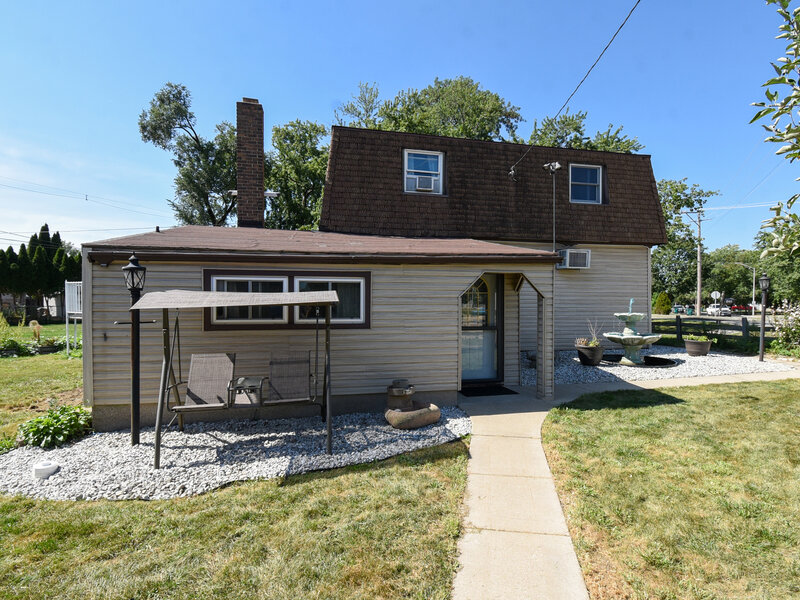 8145 State Road Burbank IL 60459