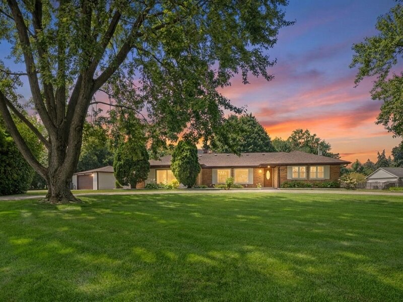 1301 W 54th Street La Grange Highlands IL 60525