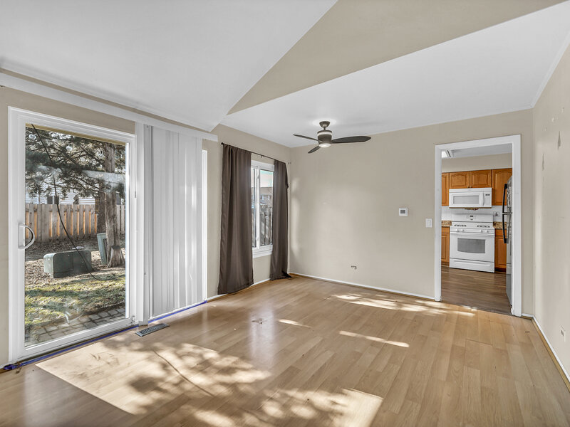 545 Alton Court Carol Stream IL 60188