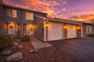 Photo of 545 Alton Court Carol Stream IL 60188