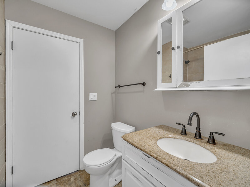 454 Esselen Court Carol Stream IL 60188