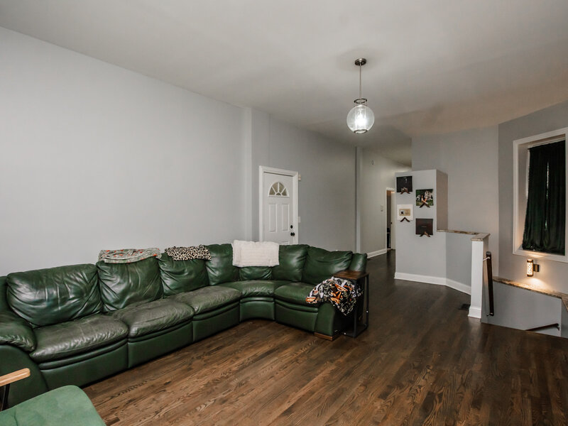 735 E 50th Street Chicago IL 60615