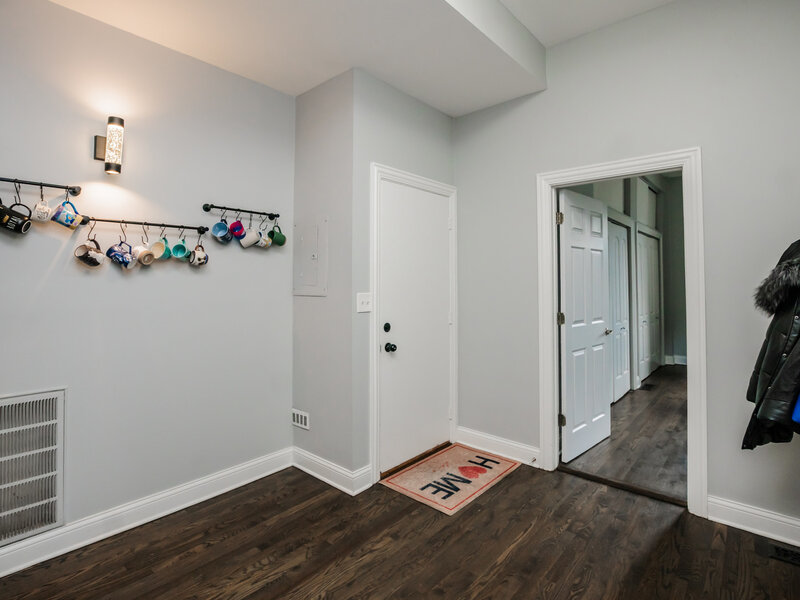 735 E 50th Street Chicago IL 60615
