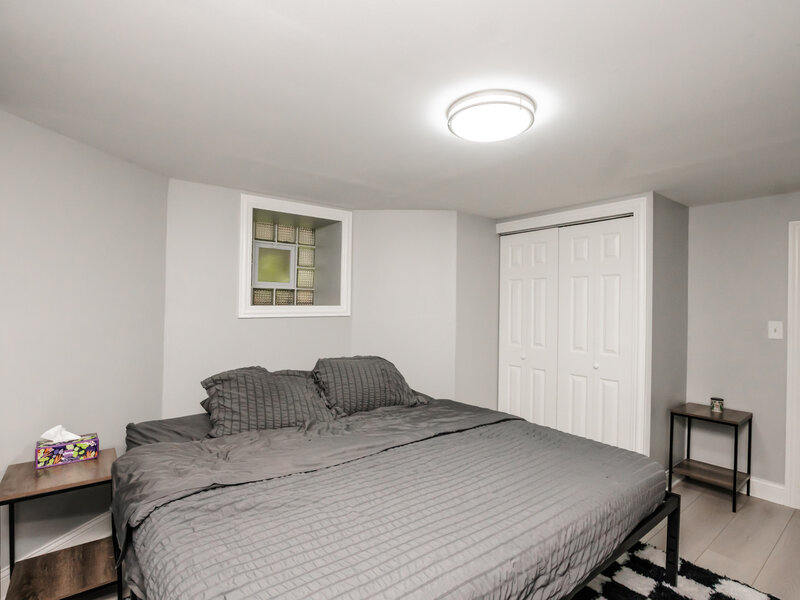 735 E 50th Street Chicago IL 60615