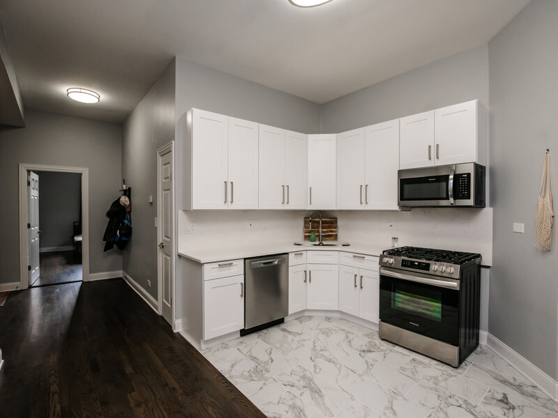 735 E 50th Street Chicago IL 60615