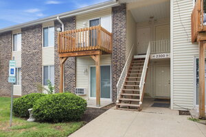 Photo of 2300 Light Road Oswego IL 60543 Unit 105