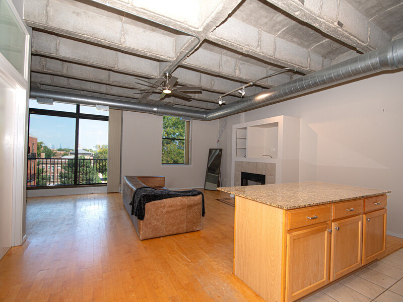 5200 S Ellis Avenue Chicago IL 60615