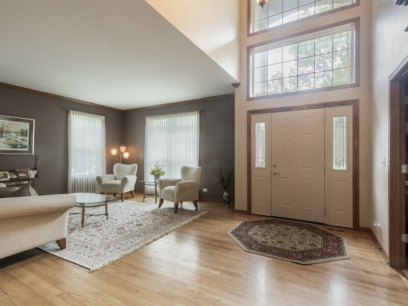 556 Prescott Lane Gurnee IL 60031