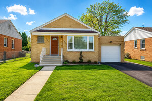 Photo of 18462 Gottschalk Avenue Homewood IL 60430