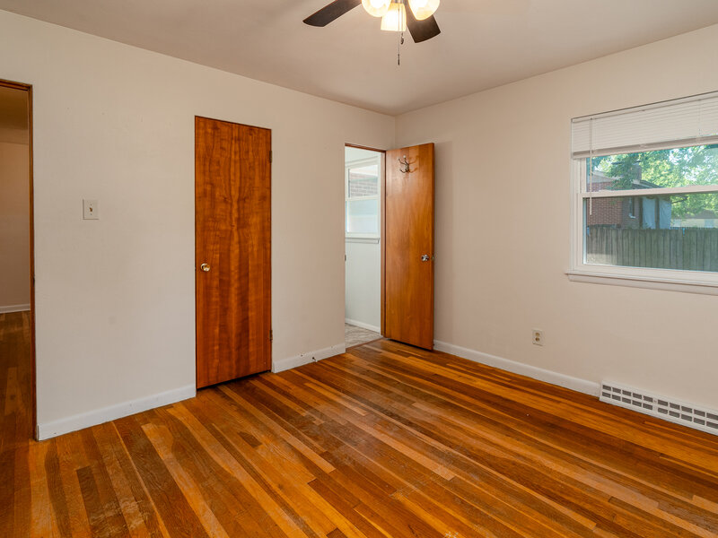 208 S Pine Lane Carbondale IL 62901