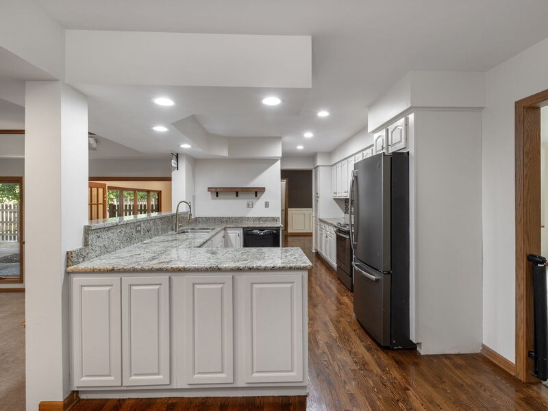 749 N Sharon Drive Woodstock IL 60098