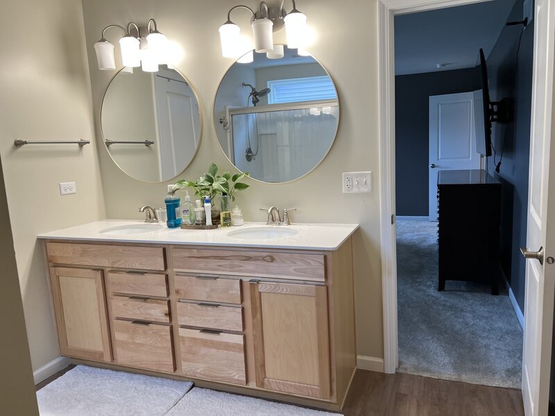 1017 Kessler Drive Mundelein IL 60060