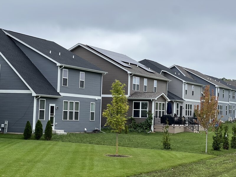 1017 Kessler Drive Mundelein IL 60060