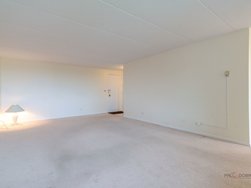 225 S Rohlwing Road Palatine IL 60074