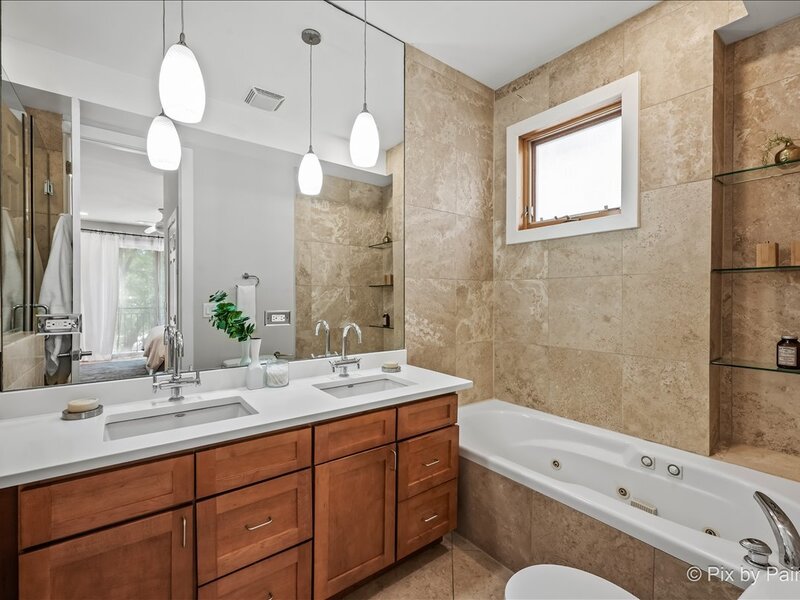 920 N Wood Street Chicago IL 60622