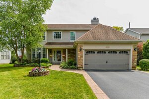 Photo of 687 E Lenox Lane Palatine IL 60074
