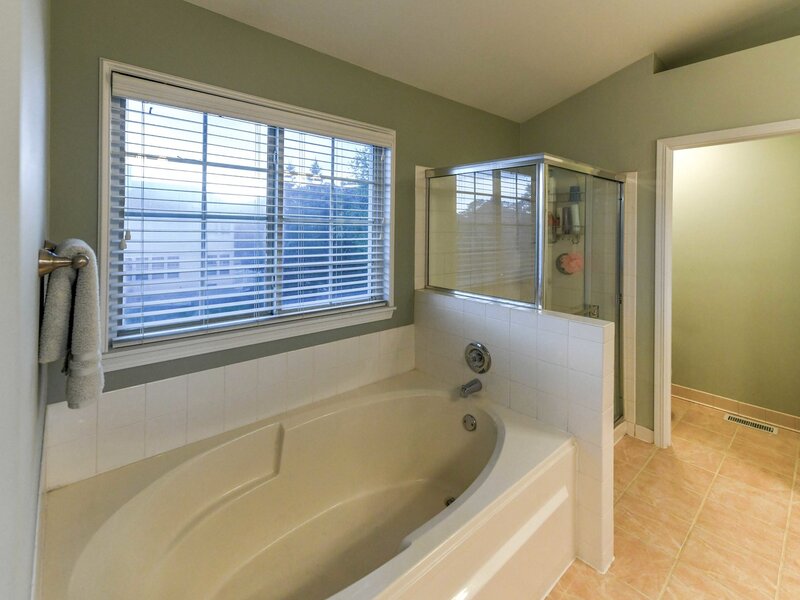 687 E Lenox Lane Palatine IL 60074