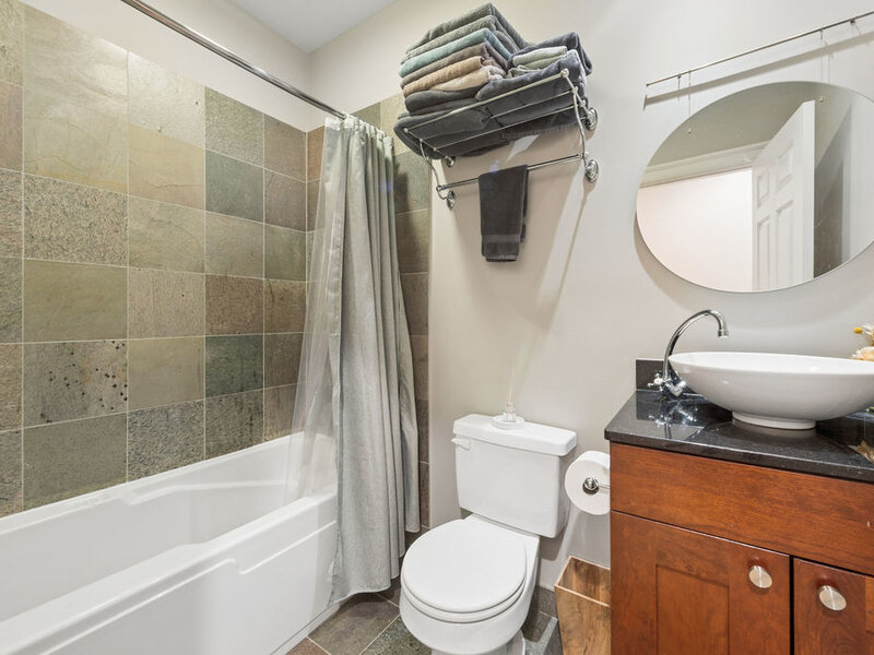 2315 W Wabansia Avenue Chicago IL 60647