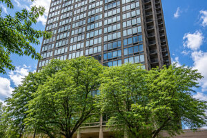 Photo of 5320 N Sheridan Road Chicago IL 60640 Unit 405