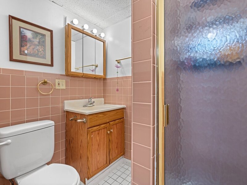 5242 W 63rd Place Chicago IL 60638