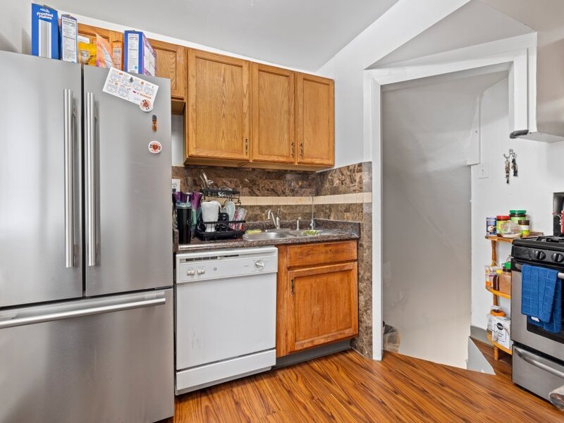 5242 W 63rd Place Chicago IL 60638