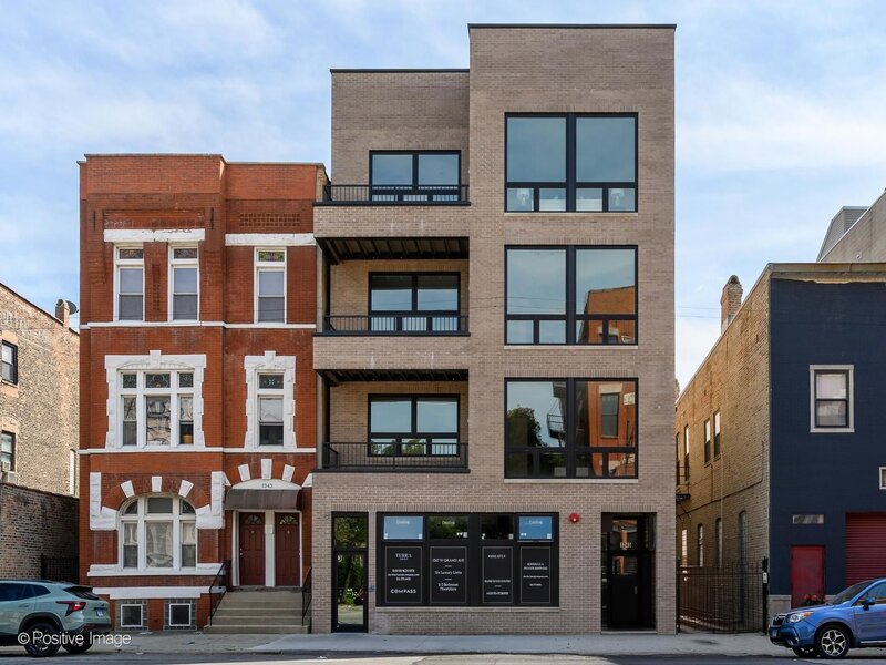 1345 W Grand Avenue Chicago IL 60642