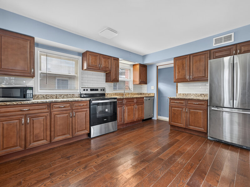 816 S La Grange Road La Grange IL 60525