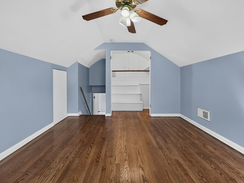 816 S La Grange Road La Grange IL 60525