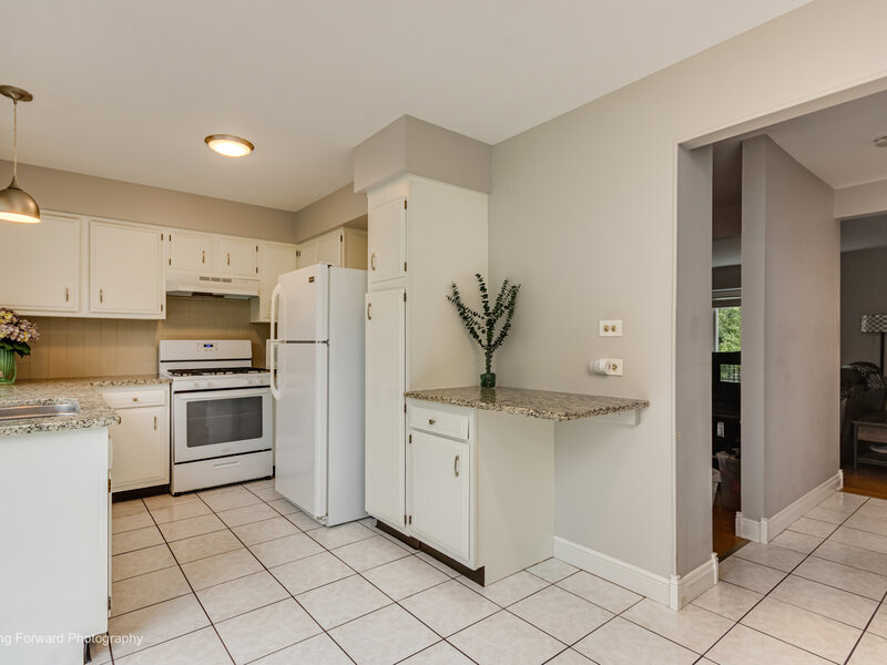 2141 Greystone Place Hoffman Estates IL 60169