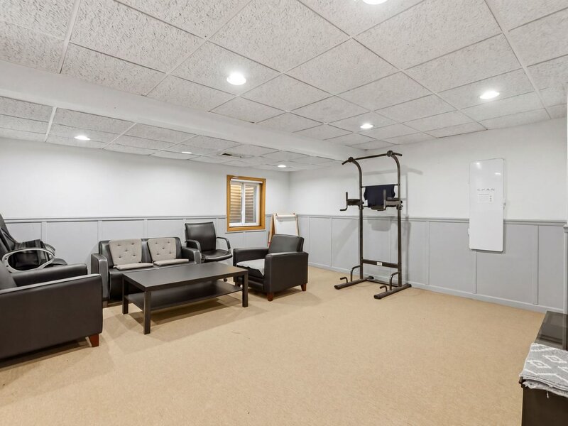 1038 S Hunt Club Drive Mount Prospect IL 60056