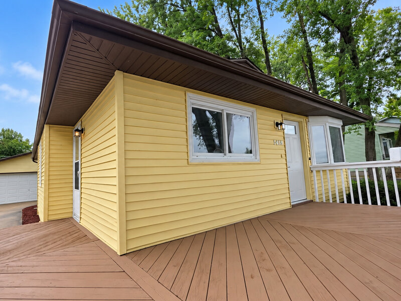 1419 Jefferson Streets Lake In The Hills IL 60156